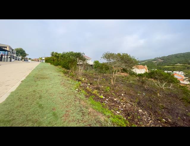 859M² VACANT LAND FOR SALE IN BERGSIG